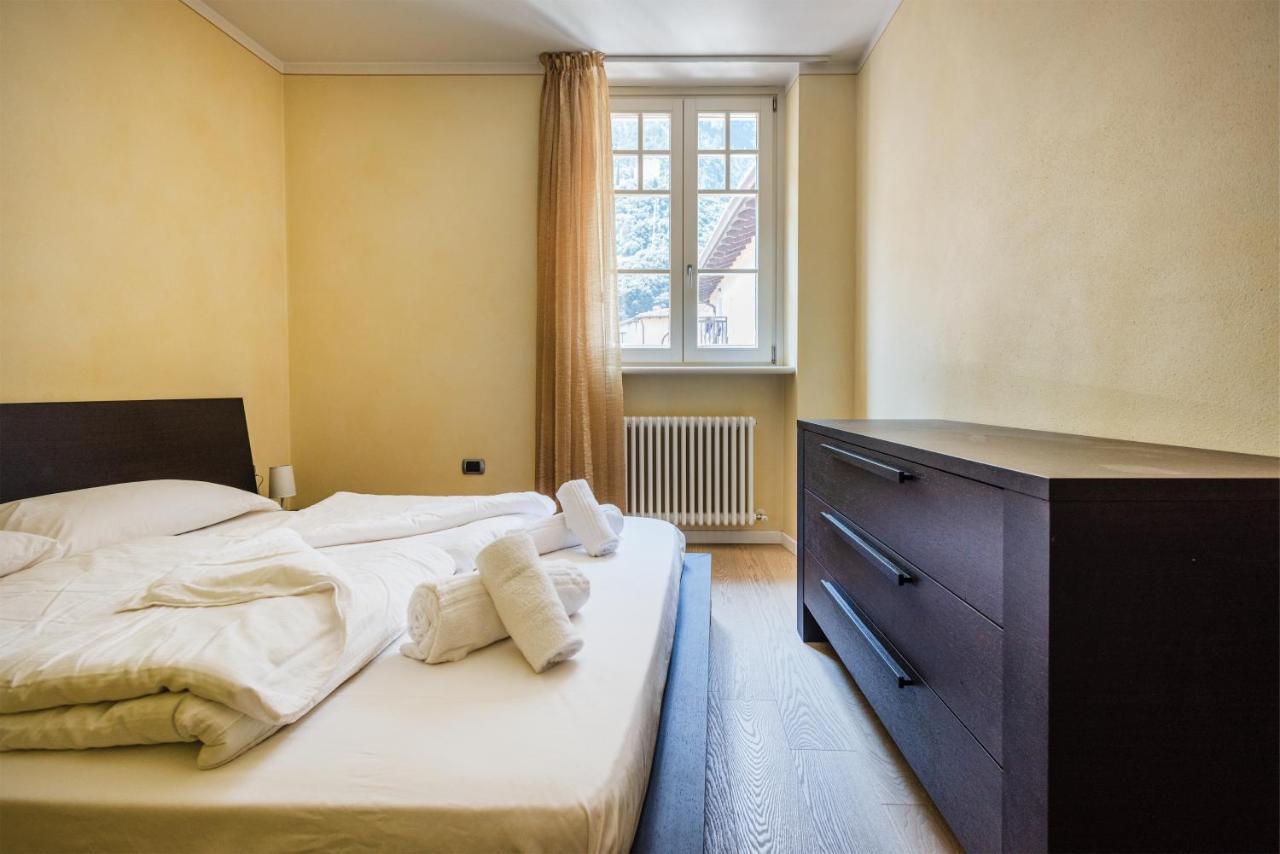 Ferienwohnung Attico La Rocca Riva del Garda Exterior foto