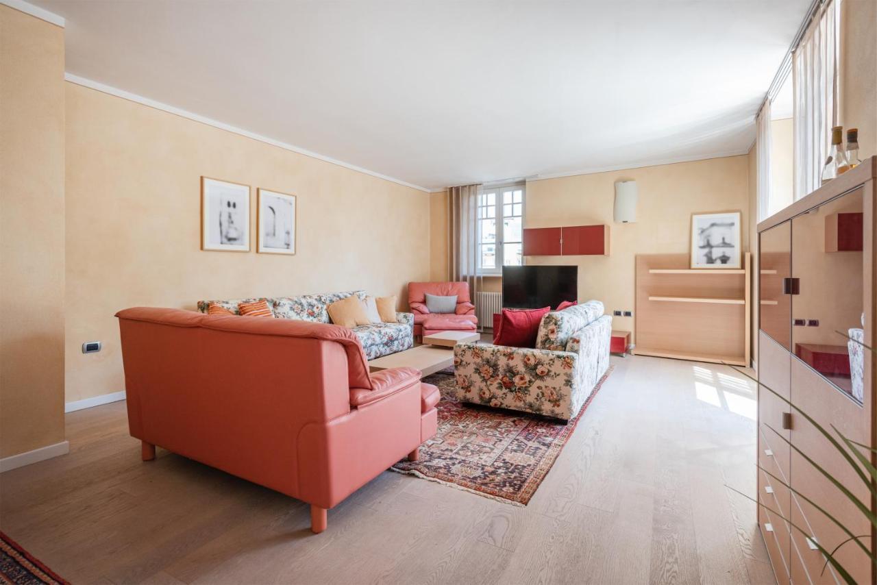 Ferienwohnung Attico La Rocca Riva del Garda Exterior foto
