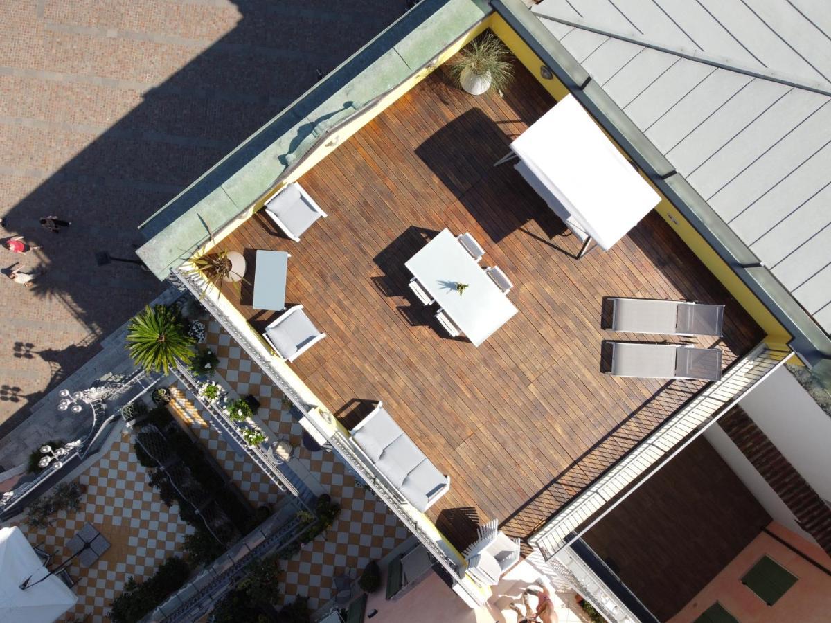 Ferienwohnung Attico La Rocca Riva del Garda Exterior foto